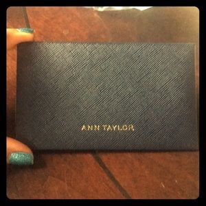 Ann Taylor Cute navy card case or wallet